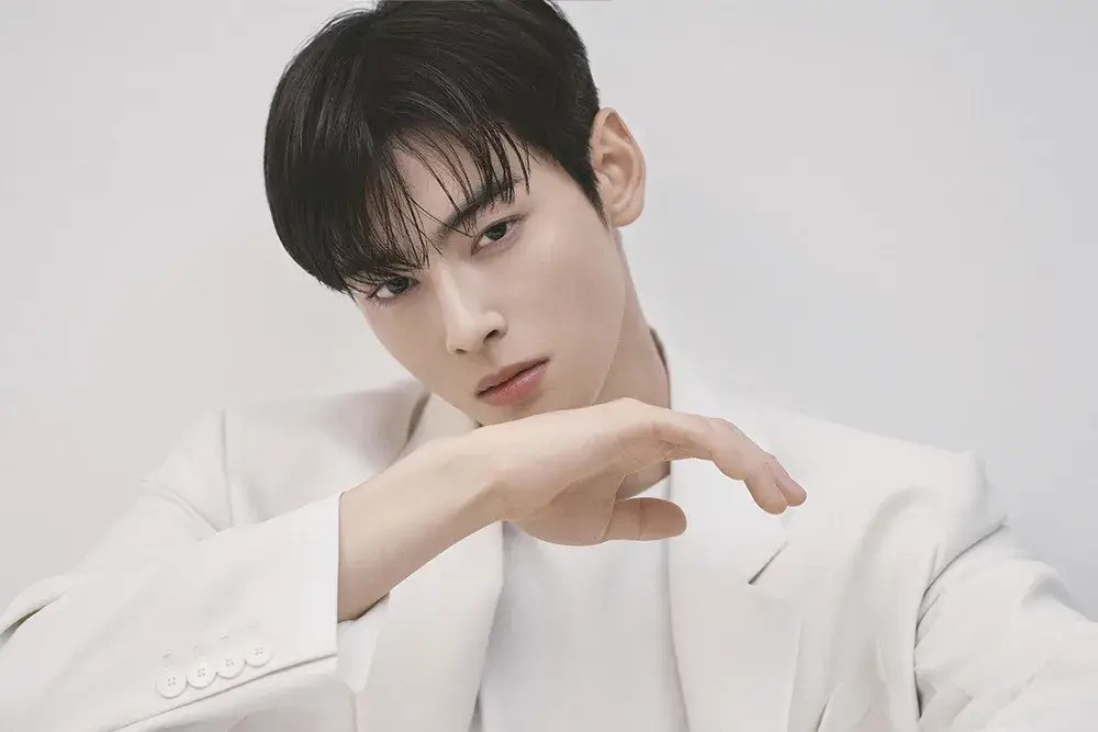 Cha Eun Woo confirmou que se candidatou à banda militar