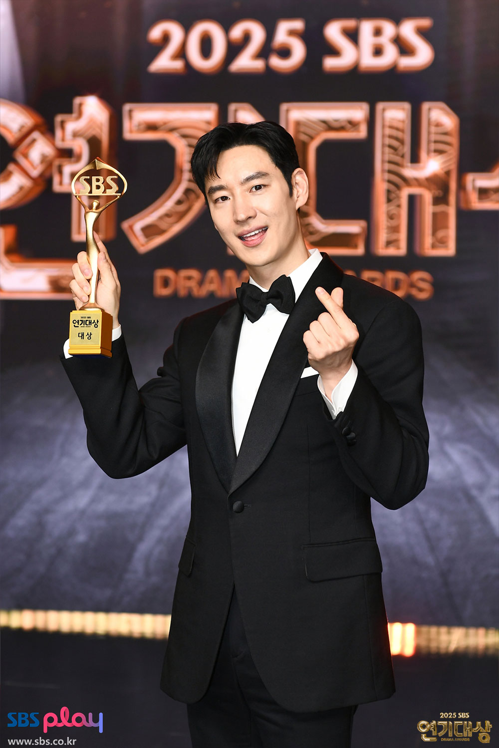 2025 SBS Drama Awards »Recapitulações do drama coreano Dramabeans 2025 SBS Drama Awards »Recapitulações do drama coreano Dramabeans
