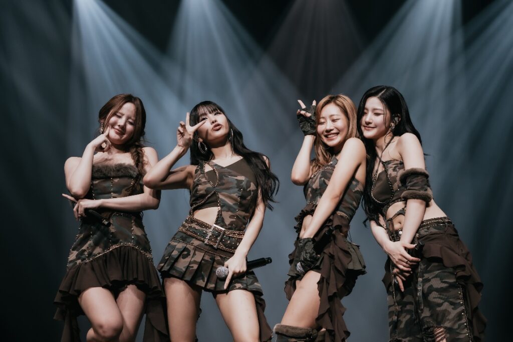 (Cobertura do evento) O Kiss of Life eletrifica Kuala Lumpur com a turnê mundial “Kiss Road” · K-Popped! (Cobertura do evento) O Kiss of Life eletrifica Kuala Lumpur com a turnê mundial “Kiss Road” · K-Popped!