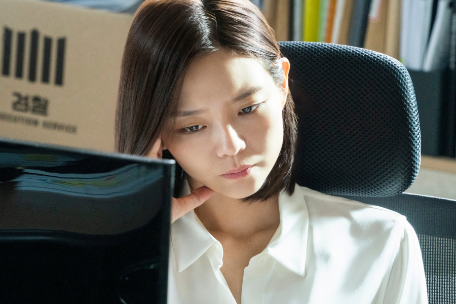 Esom é um promotor determinado que se recusa a enterrar o caso apesar da pressão no novo filme “The Ultimate Duo”