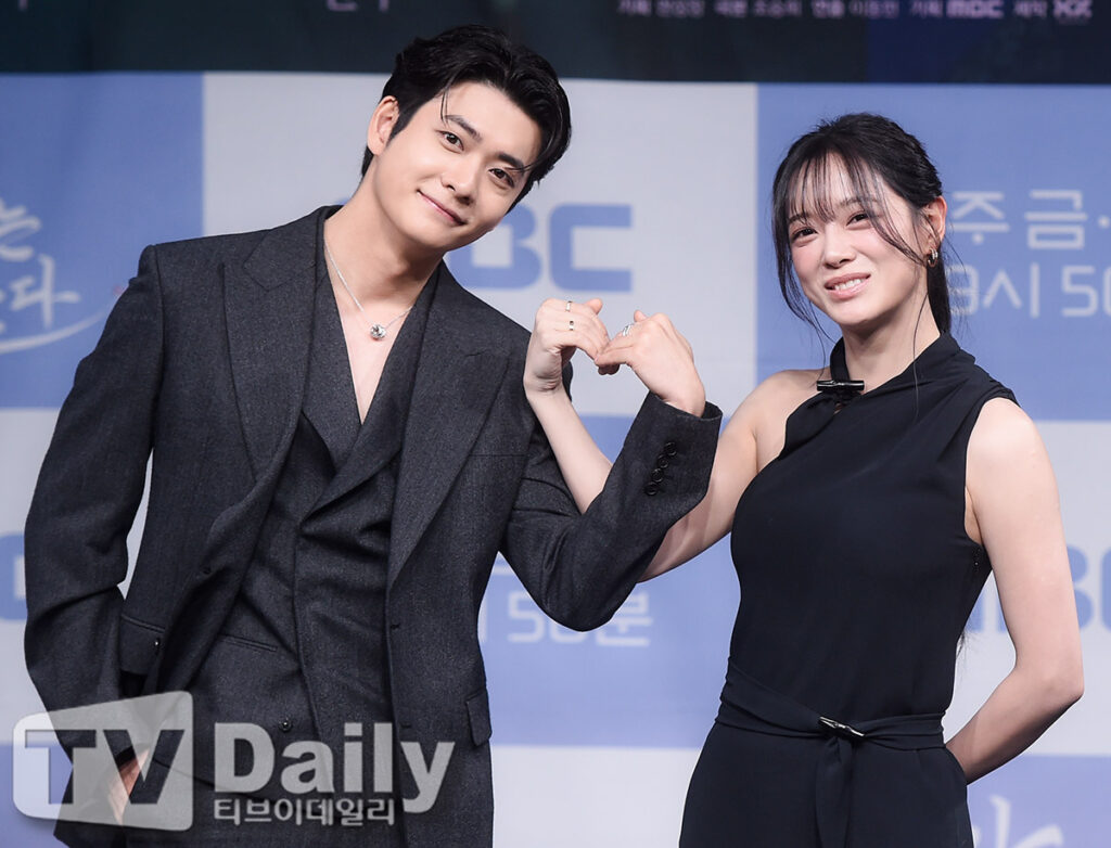 Moon River »Recapitulações do drama coreano de Dramabeans Moon River »Recapitulações do drama coreano de Dramabeans