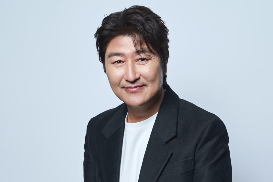 Song Kang Ho desce da adaptação do drama de “Inside Men” devido a mudanças de agendamento Song Kang Ho desce da adaptação do drama de “Inside Men” devido a mudanças de agendamento