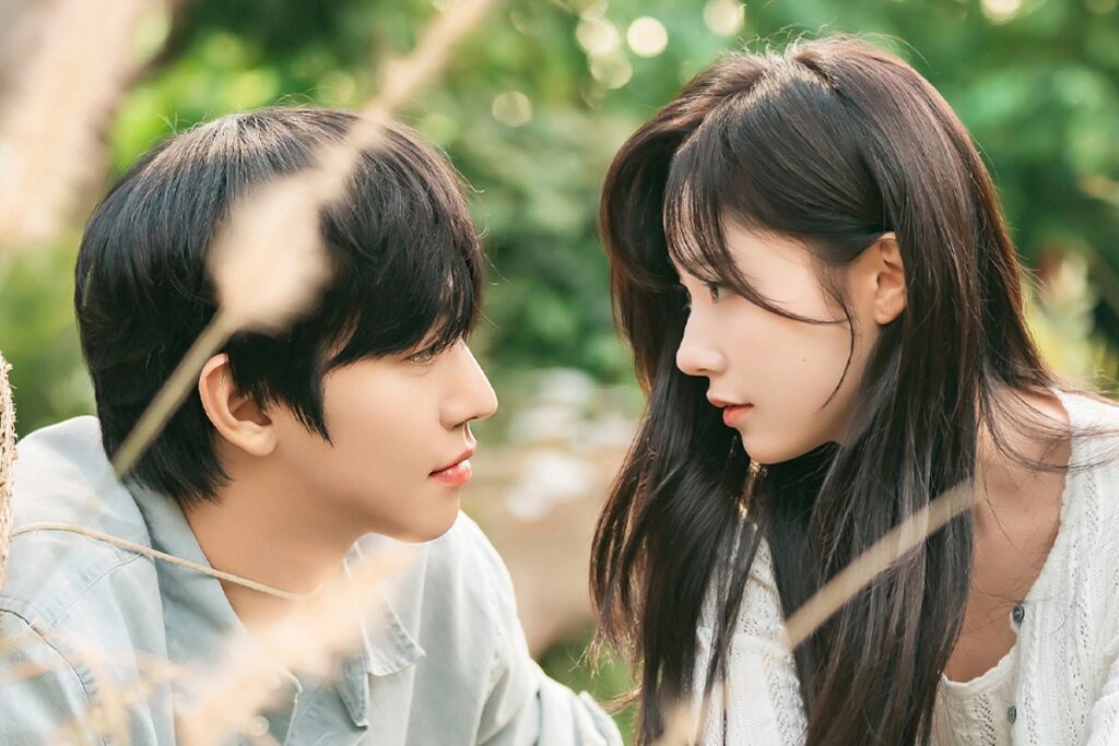 Ahn Hyo Seop e Chae Won Bin Dish em sua química no novo drama “Sold Out On You” Ahn Hyo Seop e Chae Won Bin Dish em sua química no novo drama “Sold Out On You”