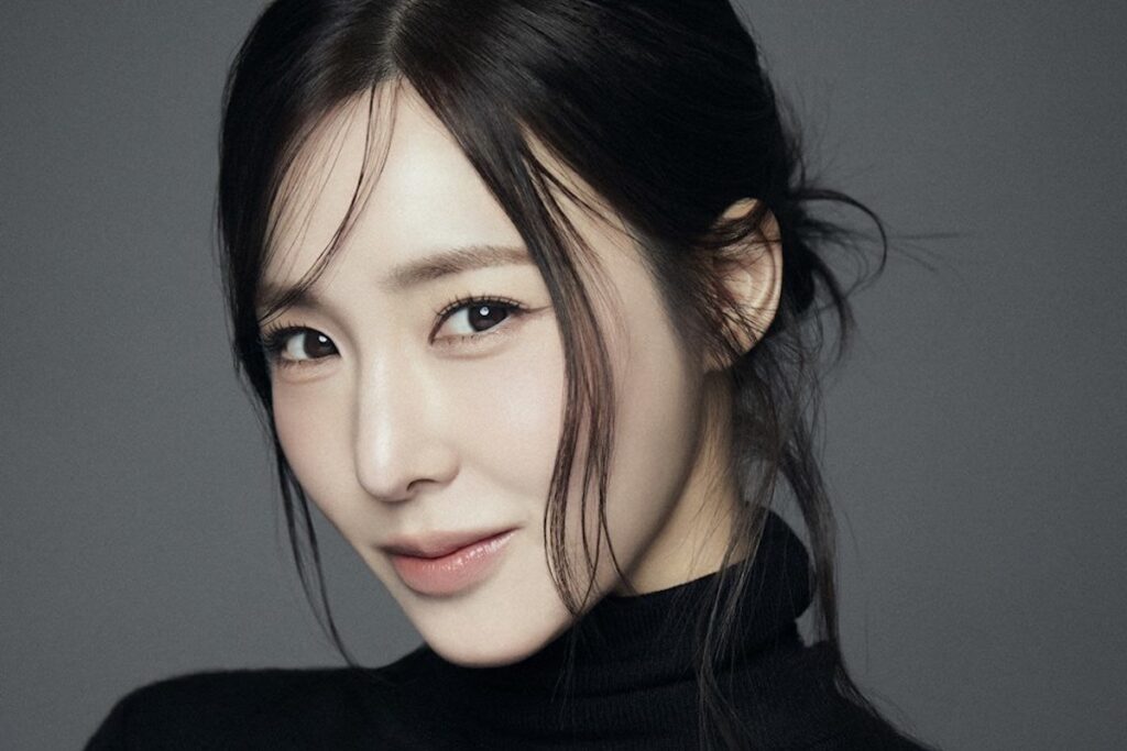 Tiffany Young revela novas fotos de perfil impressionantes