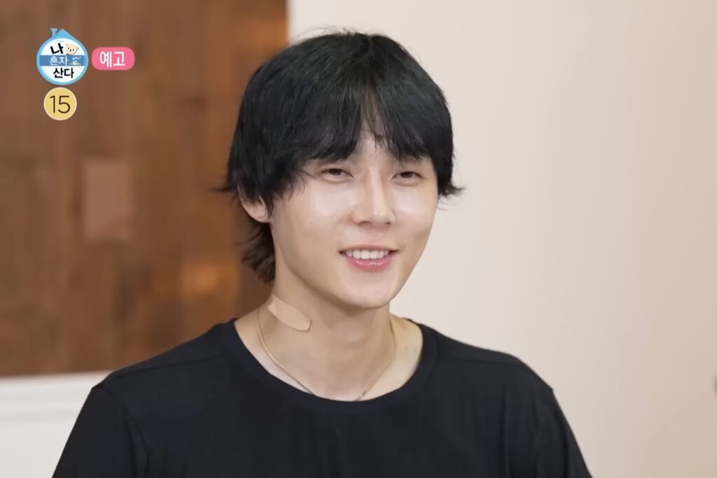 Assista: DAWN revela sua casa repleta de arte na prévia de “I Live Alone”