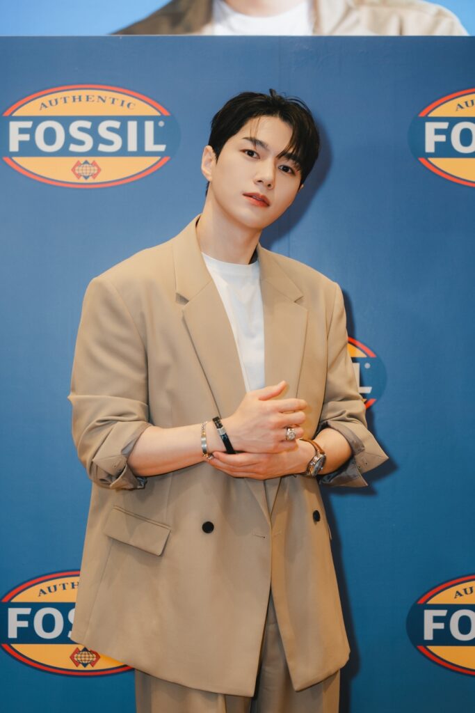 (Cobertura do evento) Kim Myung Soo (E) faz aparição especial na FOSSIL Store em Kuala Lumpur · K-POPPED!